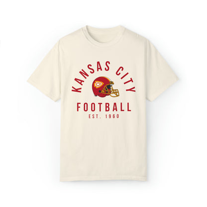  Kansas City Chiefs T-Shirt - Vintage Travis Kelce Tee - Arrowhead Stadium -  NFL Football Apparel, Retro Tee - Design 5