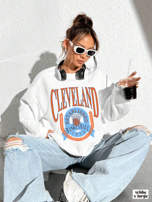Vintage Cleveland Cavaliers Crewneck Sweatshirt - Blue and Orange -  Cavs Unisex Basketball Sweatshirt