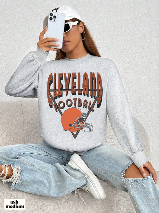 Cleveland Browns Sweatshirt - Vintage NFL Football Cleveland Browns Crewneck Sweatshirt - NFL Football Sweatshirt