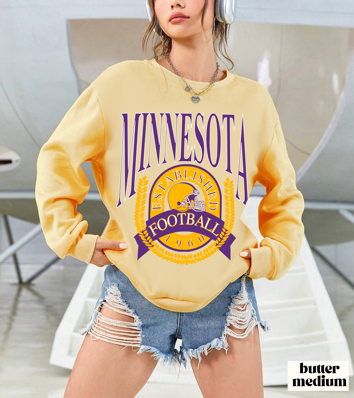 Comfort Colors - Purple Yellow Minnesota Vikings Football Crewneck - Pastel NFL Vintage Sweatshirt Men & Women - Design 1
