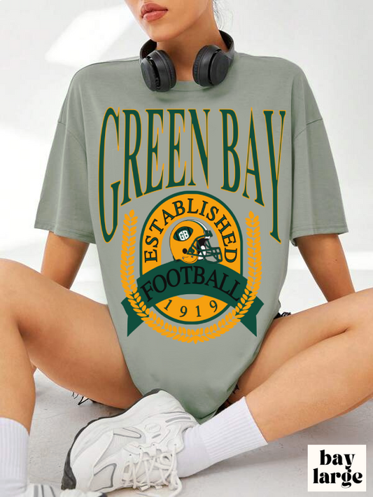 Comfort Colors Throwback Green Bay Packers Football Short Sleeve T-Shirt - Vintage Retro Tee - Men's Women's - Design 1