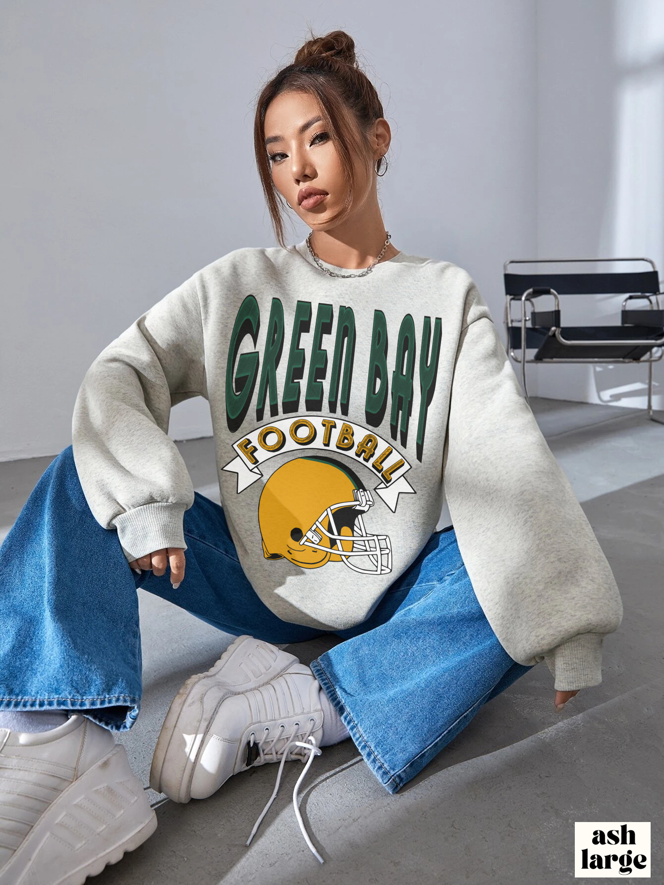90's Green Bay Packers Sweatshirt - Vintage Style Crewneck - Wisconsin Cheese Head - Throwback Logo  - Design 3